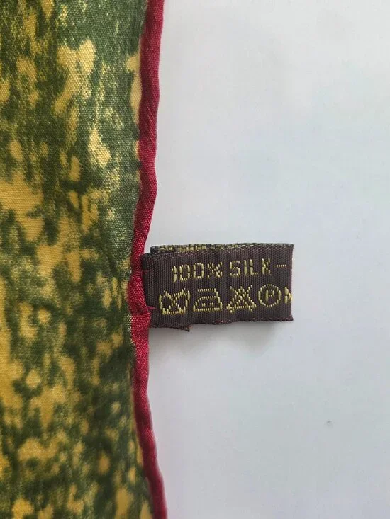 100% Silk Scarf - Picture 6 of 6